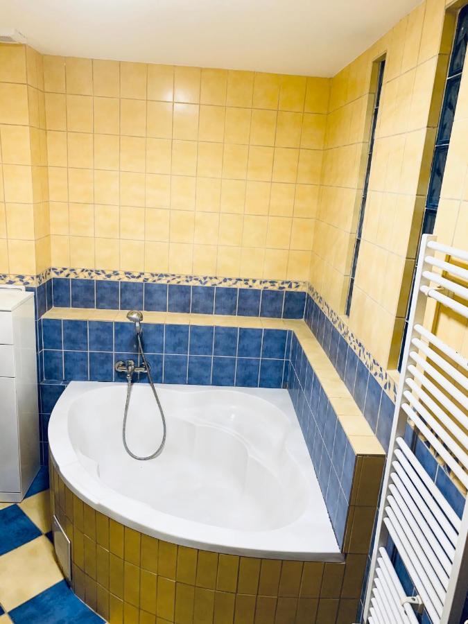 Apartman Monya Turcianske Teplice Exterior photo